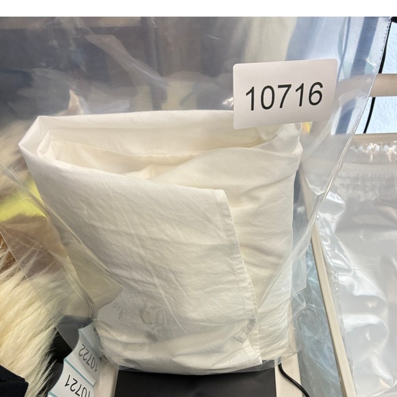 Madewell Women's M Pintuck Long-Sleeve Button-Up Blouse Collared - Picture 9 of 9